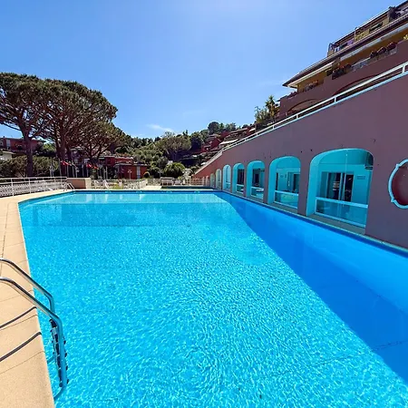 Piccola Mares Daire Rapallo